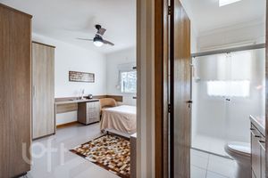 Image 17 - 276243