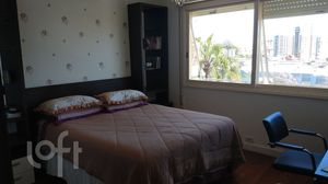 Image 4 - 276267