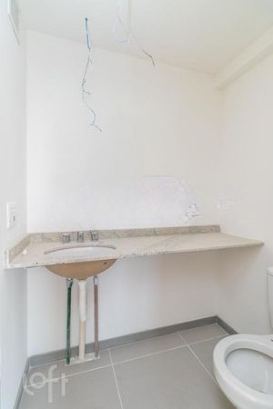 Image 17 - 276322