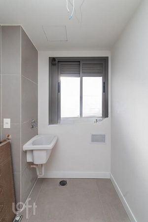 Image 11 - 276322