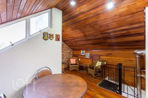 Image 17 - 276330
