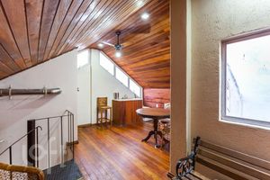 Image 15 - 276330