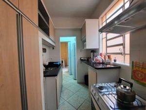 Image 7 - 276335