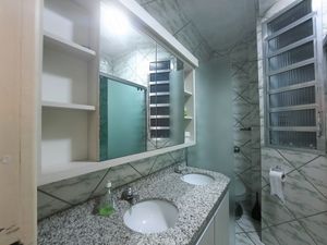 Image 16 - 276335