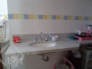 Image 7 - 276337