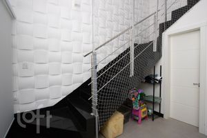Image 16 - 276359