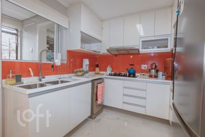 Image 27 - 276431