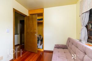 Image 21 - 276611