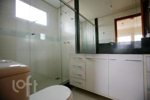 Image 16 - 276639