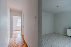 Image 1 - 276702