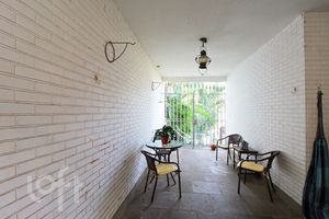 Image 35 - 276717