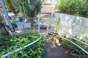 Image 39 - 276717