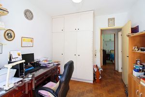 Image 18 - 276717