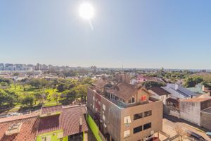Image 10 - 276728