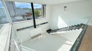 Image 19 - 276825