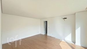 Image 44 - 276825