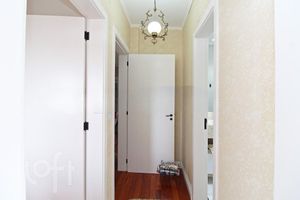 Image 17 - 276885
