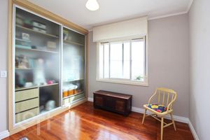 Image 14 - 276885