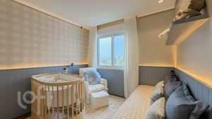 Image 19 - 276942