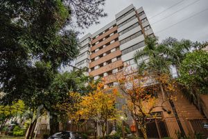 Image 49 - 277000