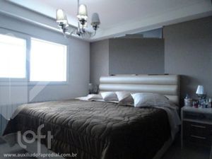 Image 8 - 277006