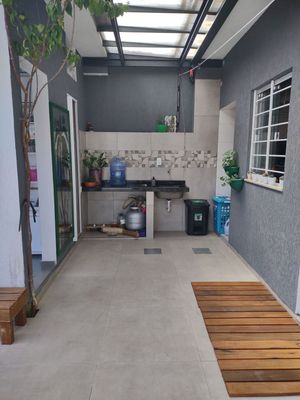 Image 18 - 277043