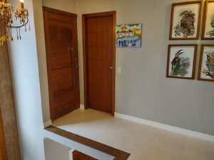 Image 24 - 277043