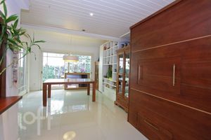 Image 12 - 277066