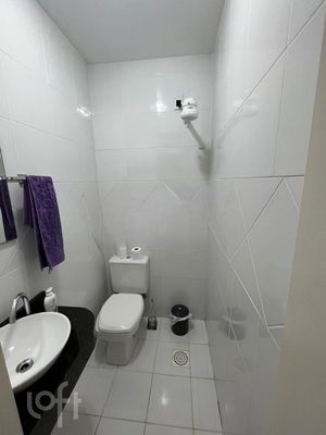 Image 19 - 277246