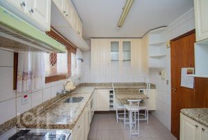 Image 9 - 277271
