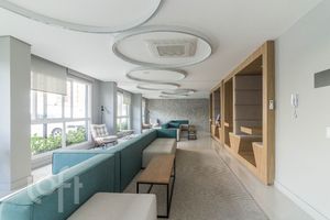 Image 22 - 277311