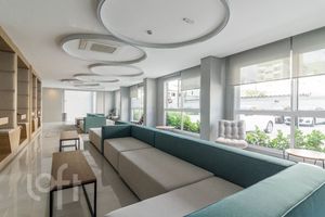 Image 21 - 277311