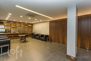 Image 22 - 277329