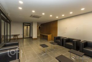 Image 11 - 277329