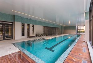Image 18 - 277329