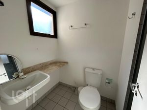 Image 25 - 277349