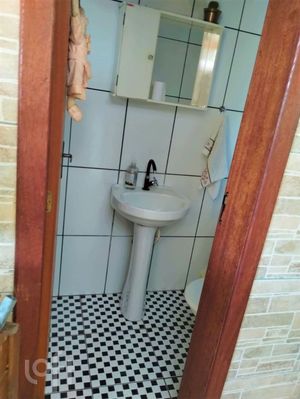Image 15 - 277376