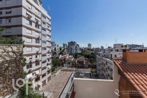 Image 17 - 277402