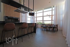 Image 25 - 277407