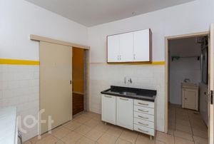 Image 17 - 277412