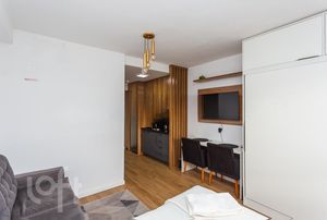 Image 43 - 277446