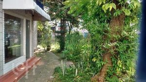 Image 10 - 277500