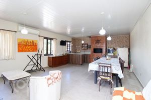Image 38 - 277510