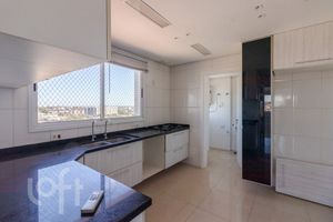 Image 13 - 277577