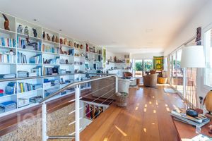 Image 16 - 277581