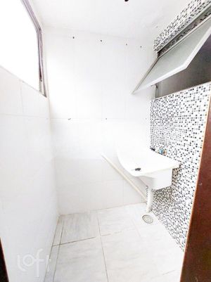 Image 9 - 277595