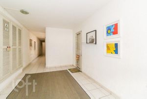 Image 18 - 277640