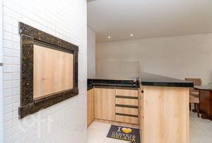 Image 13 - 277642