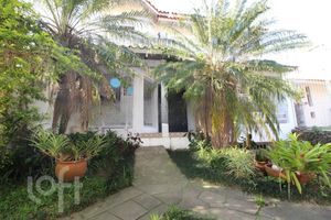 Image 33 - 277720