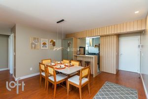 Image 35 - 277772